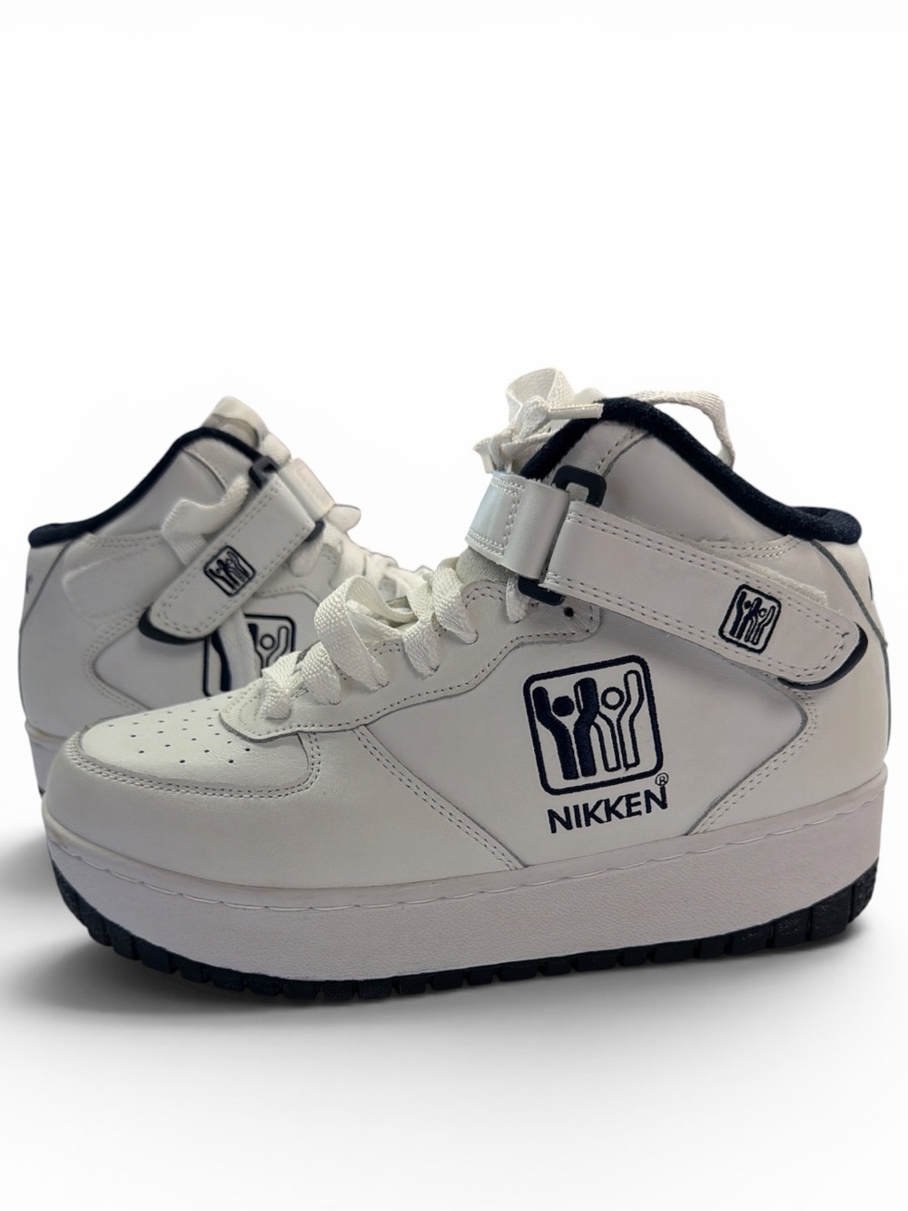 Nikken CardioStrides Weighted (approx 2.5#)  Fitness High Top Sneaker Shoe 7.5